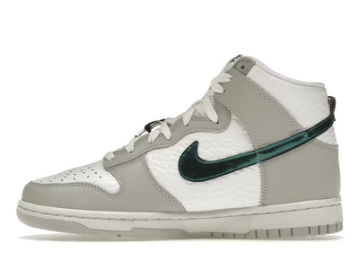 Nike Dunk High FLS (Women's)