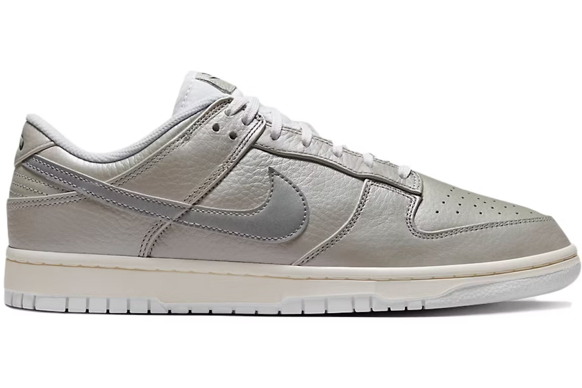 Nike Dunk Low Metallic Silver