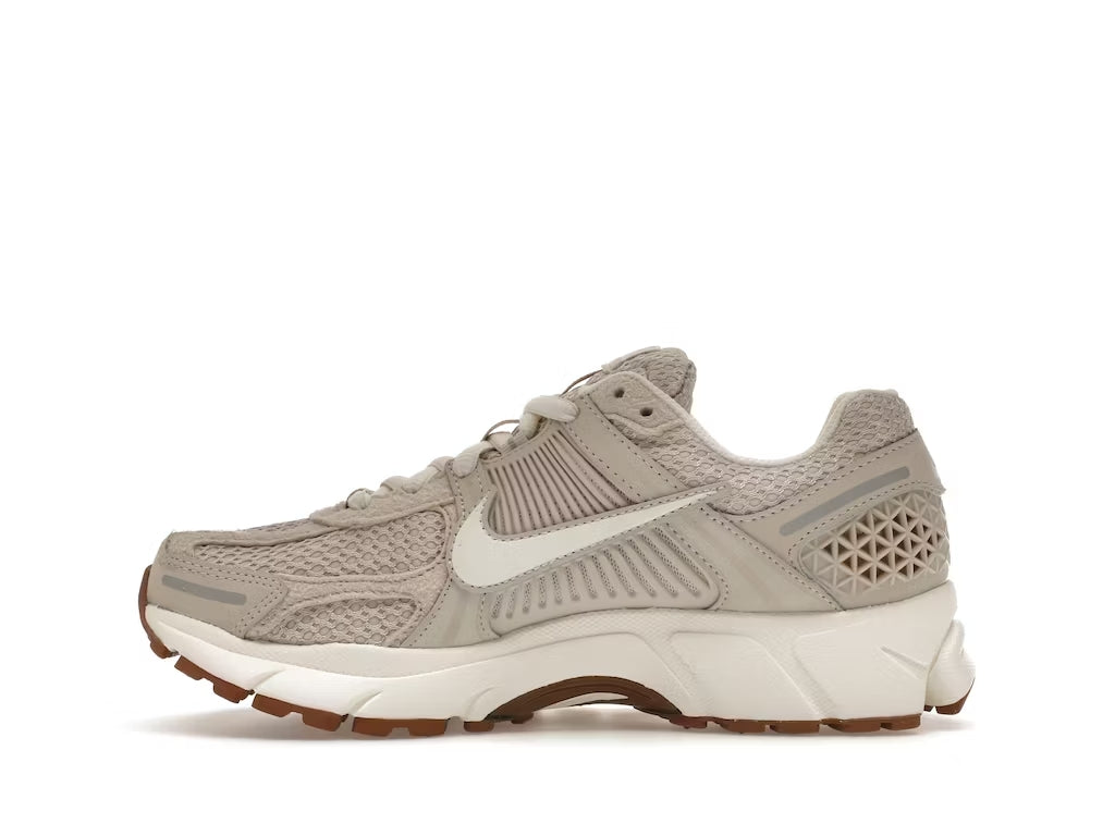 Nike Zoom Vomero 5 Light Orewood Brown (Women's)