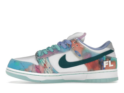 Nike SB Dunk Low Futura Laboratories Bleached Aqua